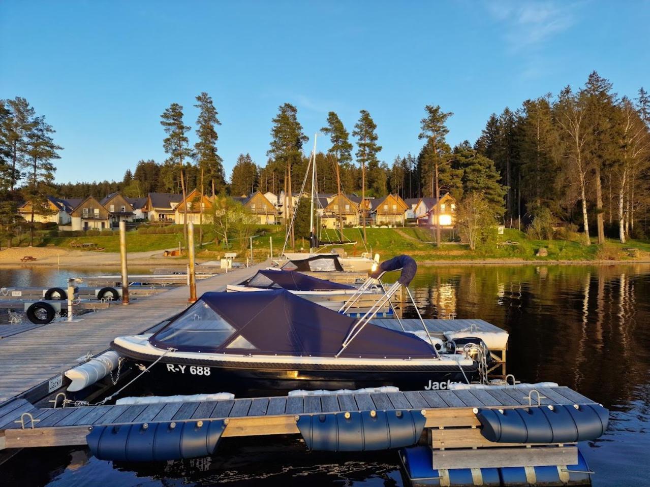Deluxe Apartment Lipno - Lake Side Village, Frymburk Nad Vltavou Exteriér fotografie